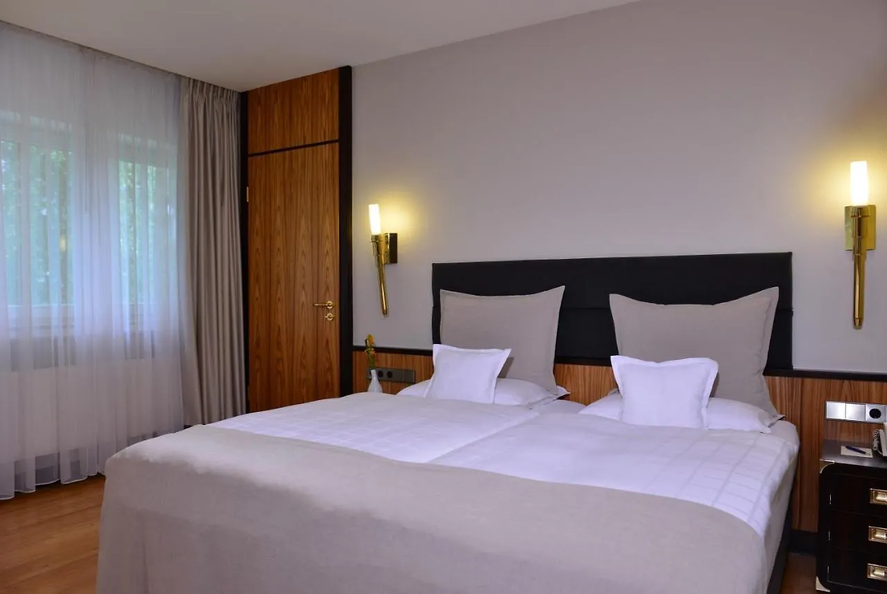 **** Hotel Best Western Premier Parkhotel Kronsberg Hannover Germany